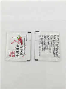 全自动调料粉包装机是市面上比较常见的包装机类型之一​